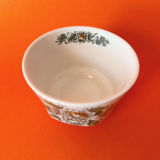 1960s Staffordshire Ridgway Canterbury bowl